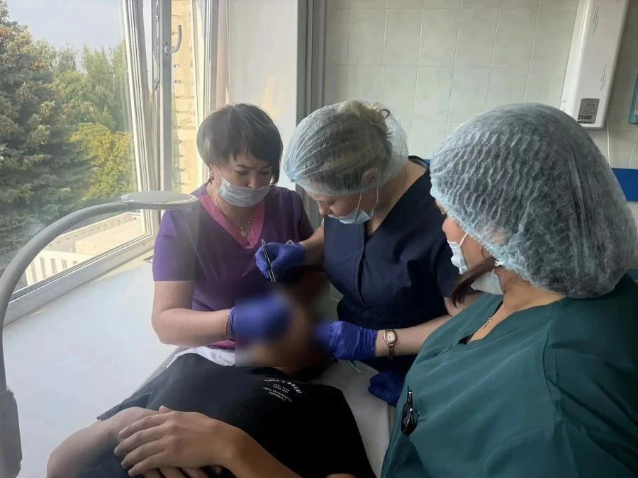 ⚡️В Чебоксарах врачи помогли юному рыбаку