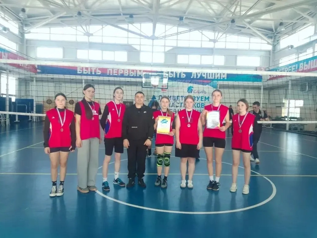 🏐 7 марта на базе центра физической культуры и спорта «Сибирь» состоялись соревнования...