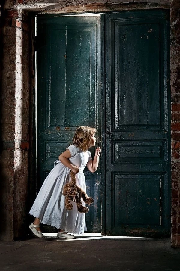 Детей нужно принимать с добром, потому что у нынешних детей много эгоизма и они совершенно не реагир