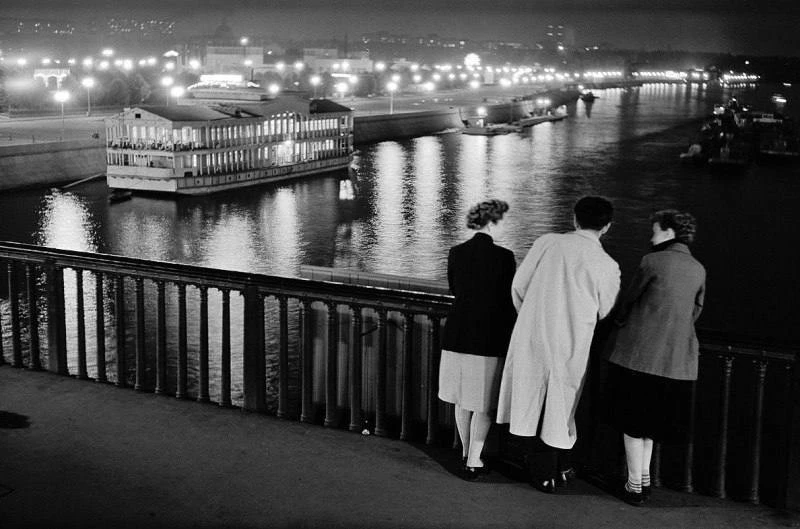 Вечерняя Москва, 1950-е