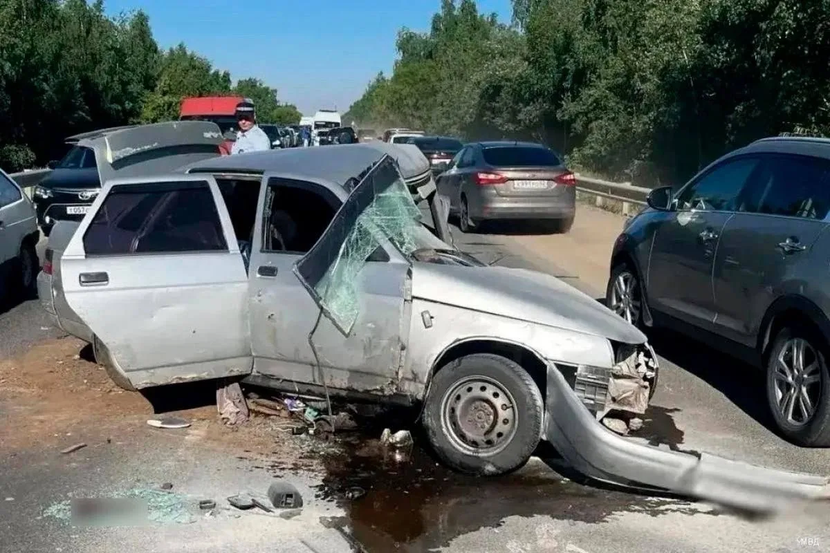 😨 Три человека пострадали в серьёзной аварии в Рязанском районе