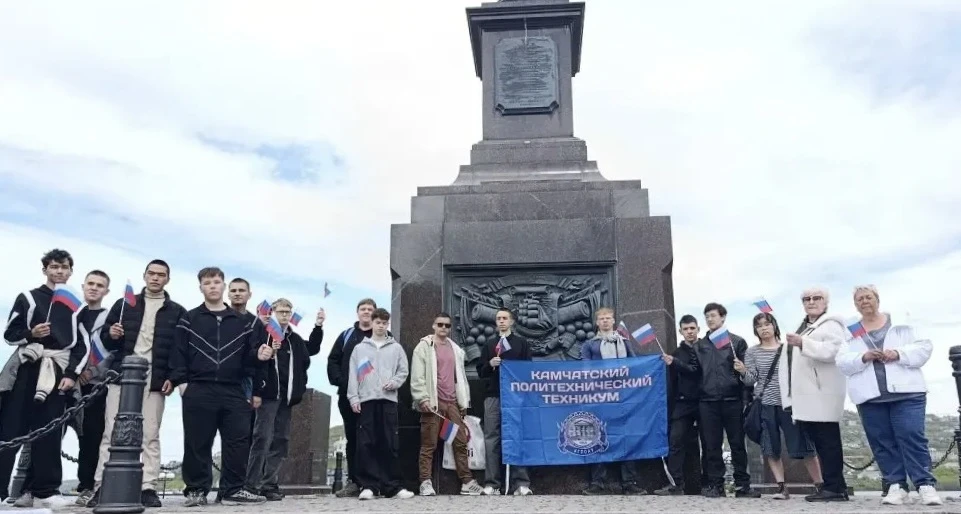 12 июня праздник - День России 🇷🇺

Студенты общежития Камполитеха посетили праздничное мероприятие