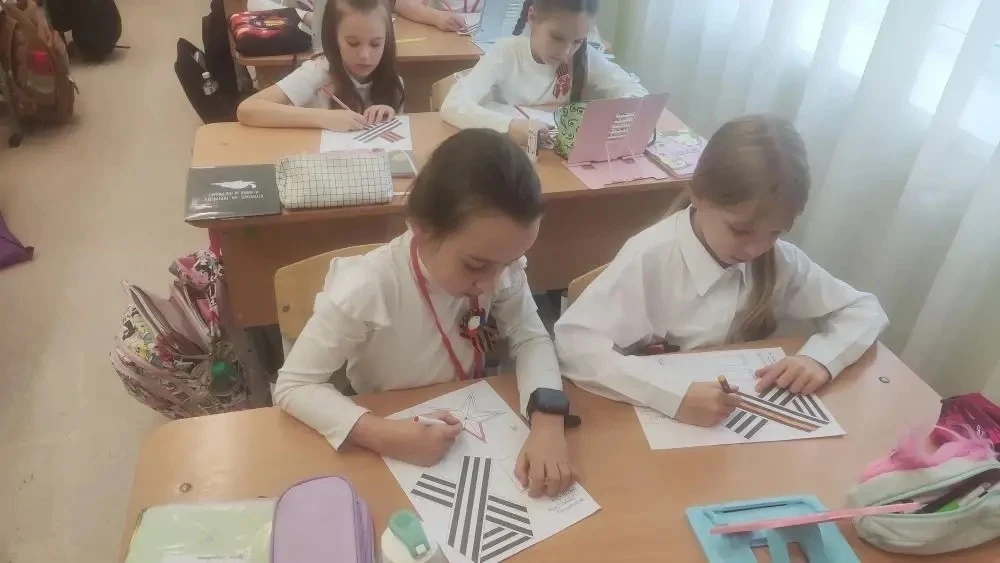 🎗️ «Георгиевская лента — символ воинской славы»  Наша школа присоединилась к всероссийской акции «Ге
