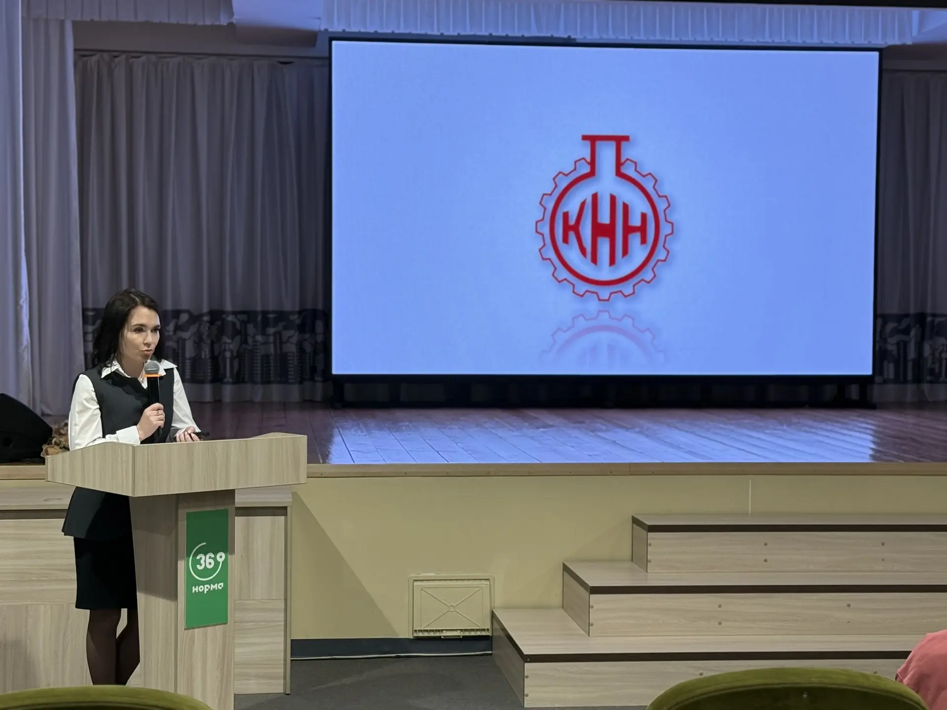Выбор профиля: смотрим в будущее вместе 📈  🔹 На прошлой неделе состоялось родительское собрание для 