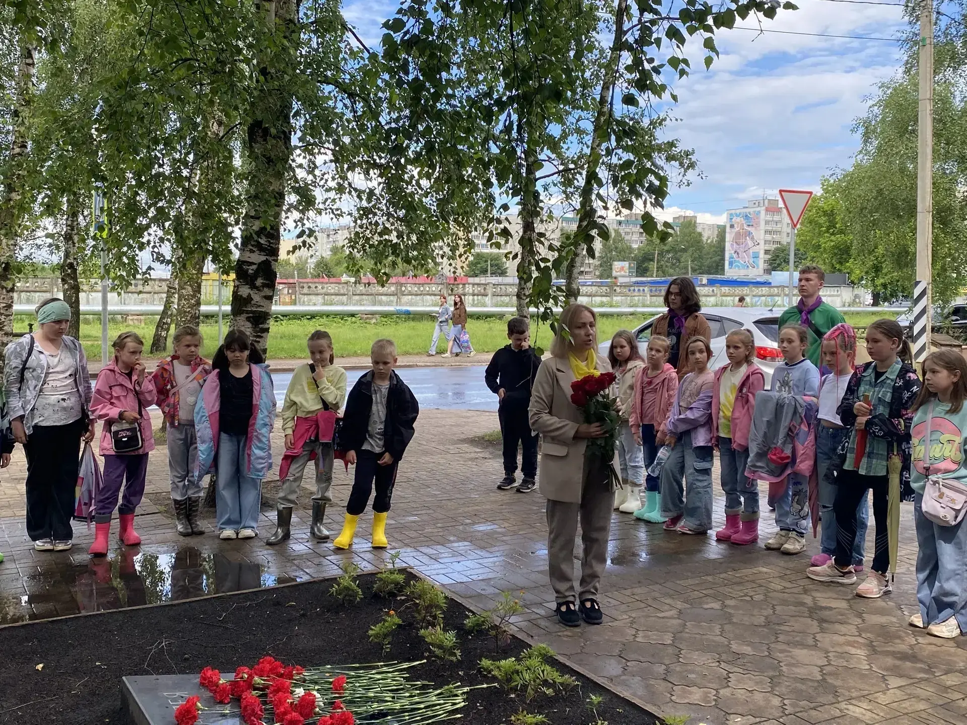 💬 Сегодня в нашем лагере был не просто очередной день смены. 

📅 Сегодня — 22 июня. Дата, которая 