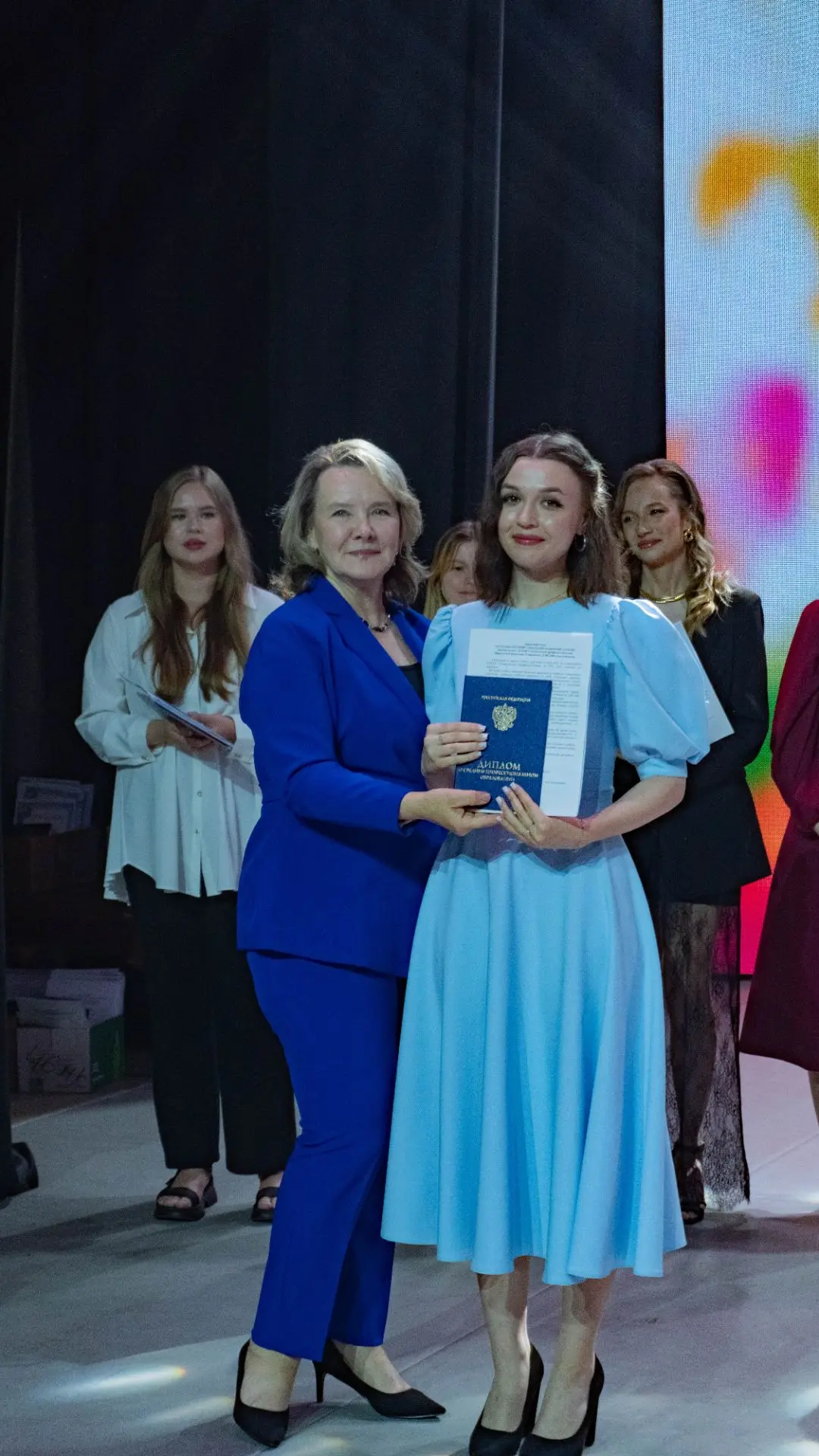✨️ Почти 900 человек пополнили ряды средних медицинских работников региона

Состоялось торжественное