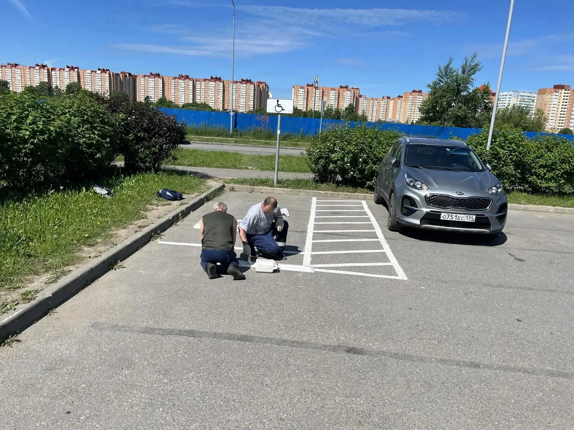 Лето началось с ярких событий и активной работы по благоустройству нашего района. Рассказываем кратк