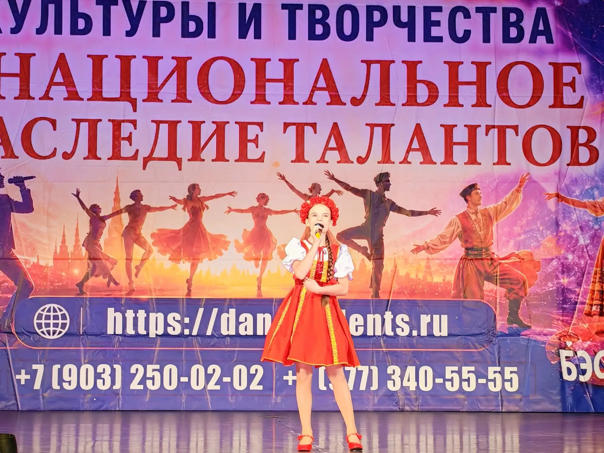 Участники детской вокальной студии «ДоМиСолькИ»  центра культуры и досуга "Москворецкий...