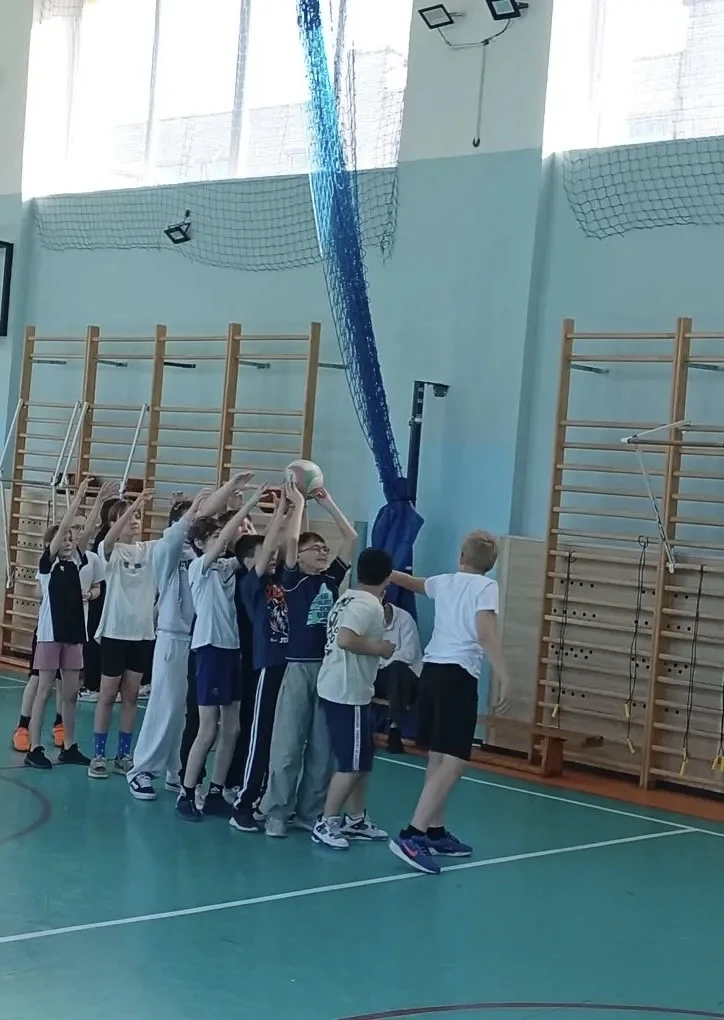 🌟 Всемирный день здоровья — отмечаем активно! 🌟  В нашей школе с 6 по 10 апреля проходят «Весёлые ст