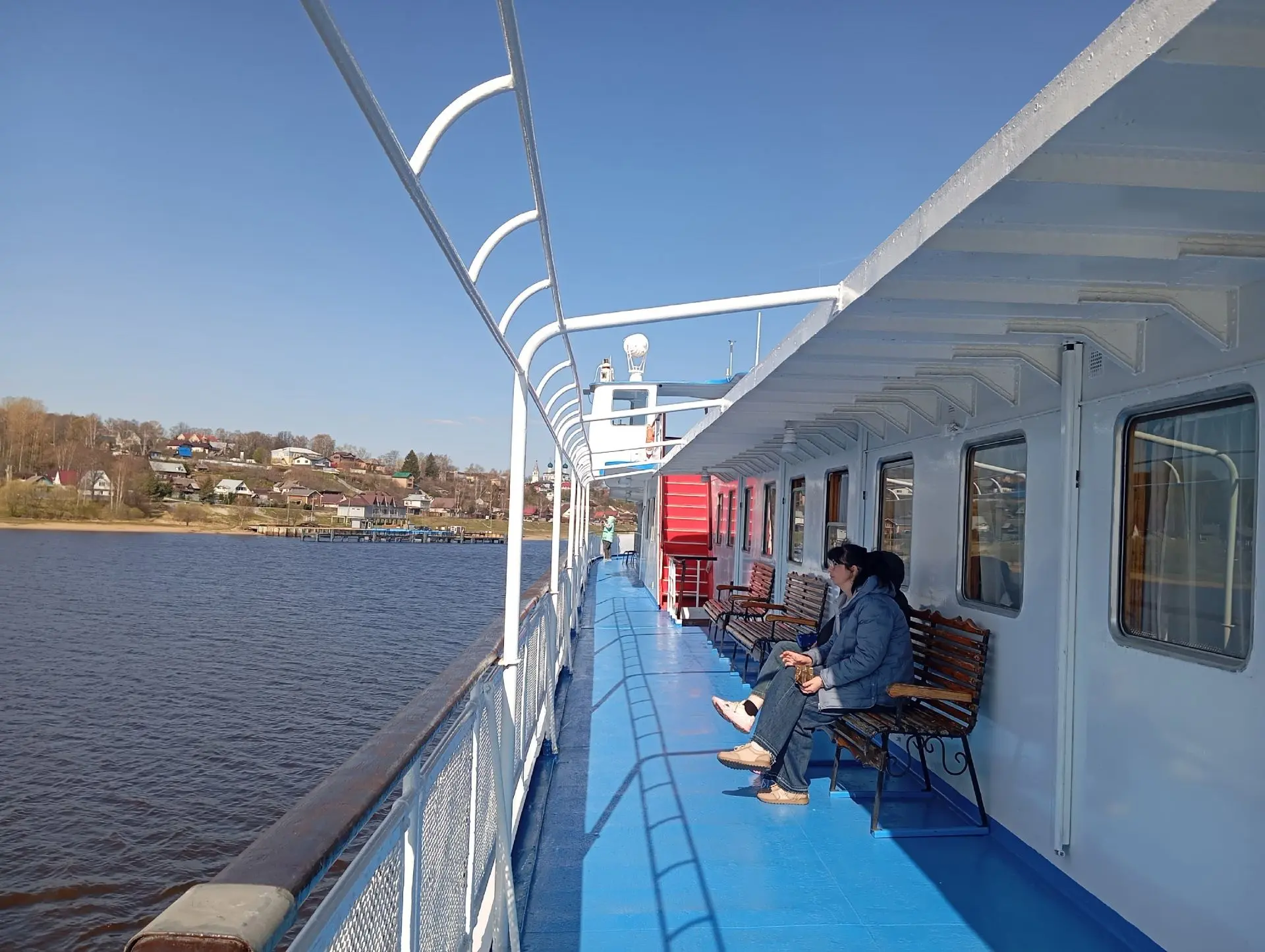 🚢 Теплоход «Урал» уже успешно выполнил несколько рейсов в новом сезоне!