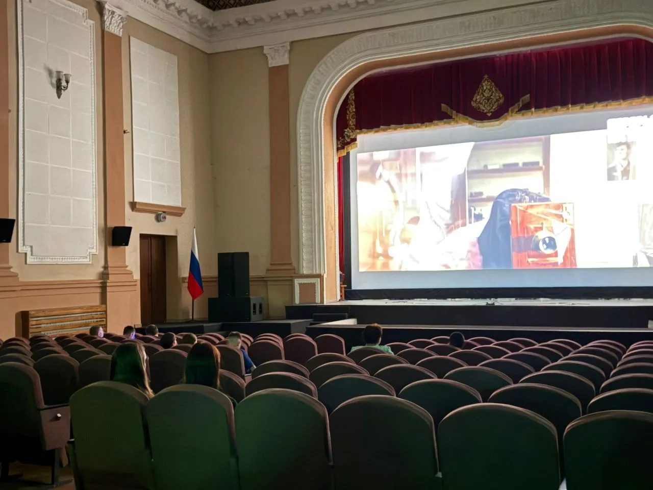 К 81-й Годовщине со Дня Великой Победы Фонд «Мост поколений» проводит Всероссийский пок...