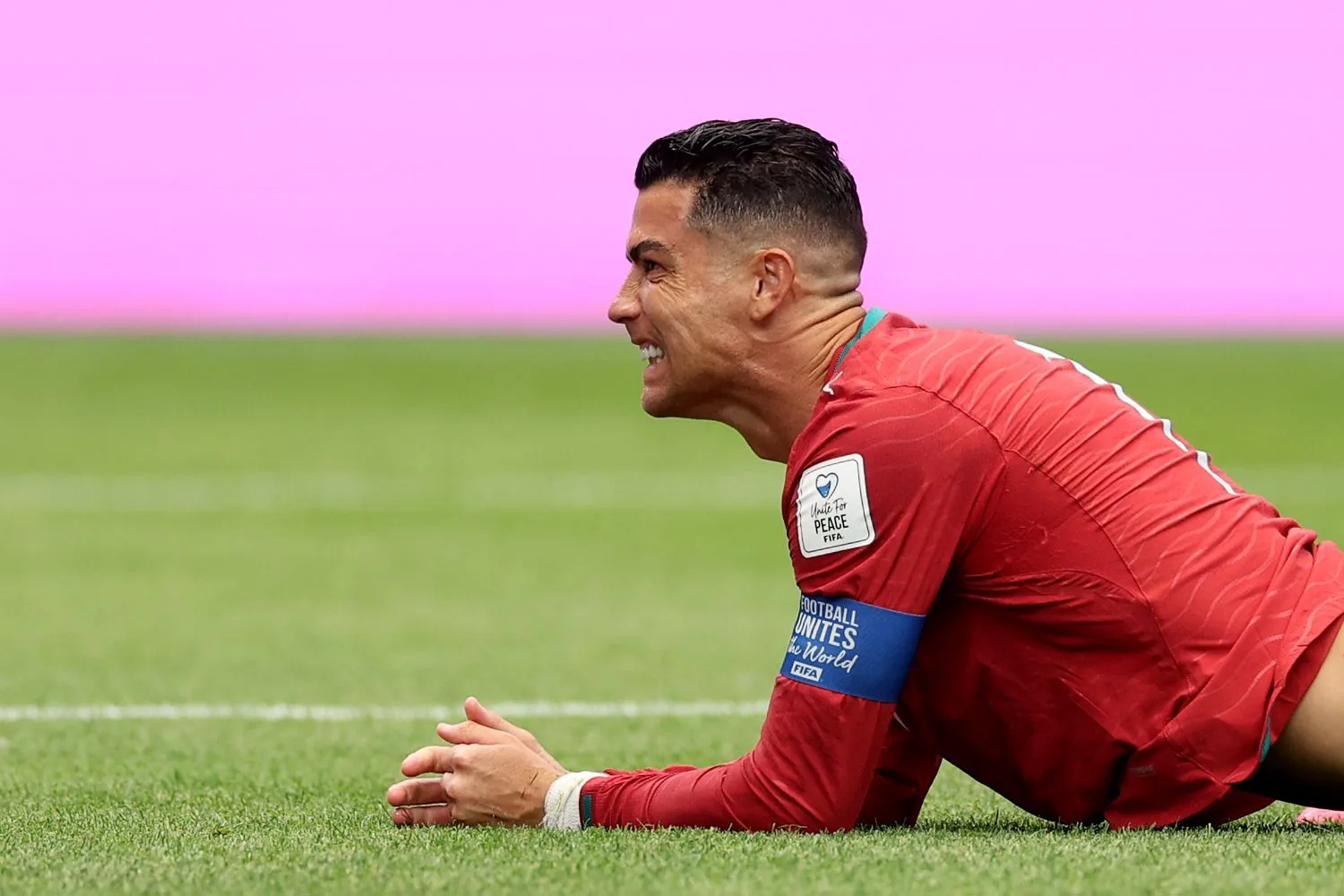 ⚽️ Мы не нашли Криша. Поможешь нам? Говорят, где-то в обзоре мелькал

Лучшие моменты из ещё одной се