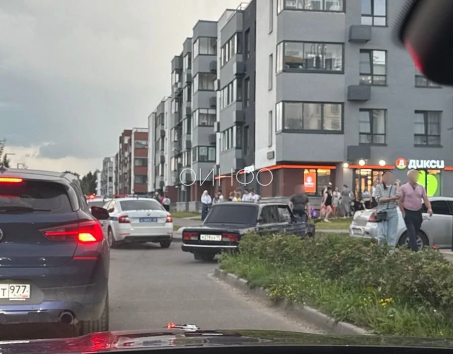Ребёнок попал под колёса автомобиля в Перхушково.