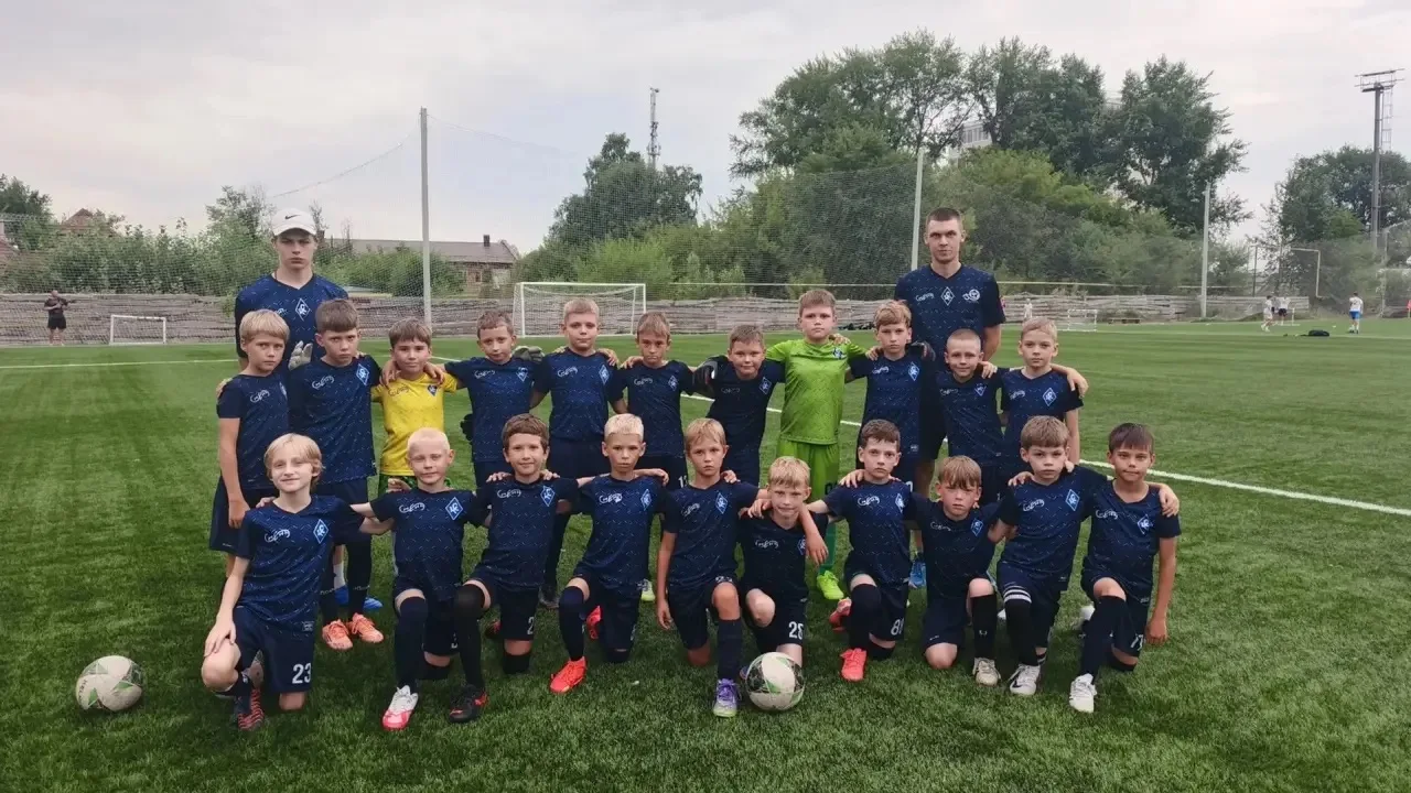 ⚽️ Летние футбольные сборы — это не только тренировки, но и важный жизненный опыт!
Наш ученик Макаро