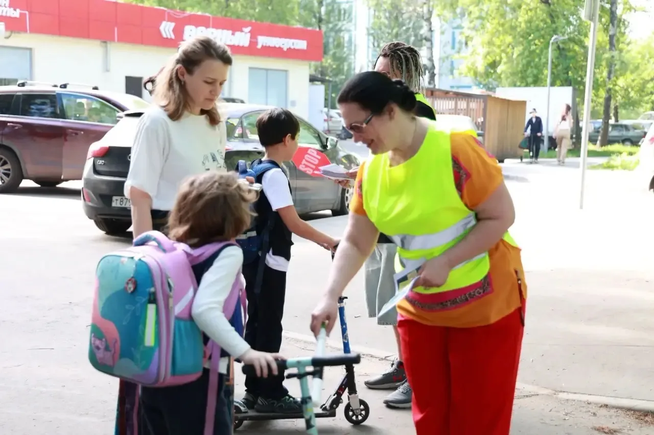 🛴 Безопасные каникулы: в начальной школе прошёл инструктаж по ПДД  В преддверии летних каникул в нач