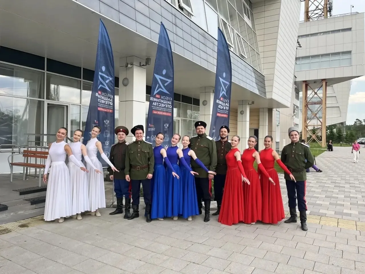 🏆Театр танца «Орлёнок» выступил на открытии Кубка защитников Отечества🏆

С 9 по 12 июня в Краснояр