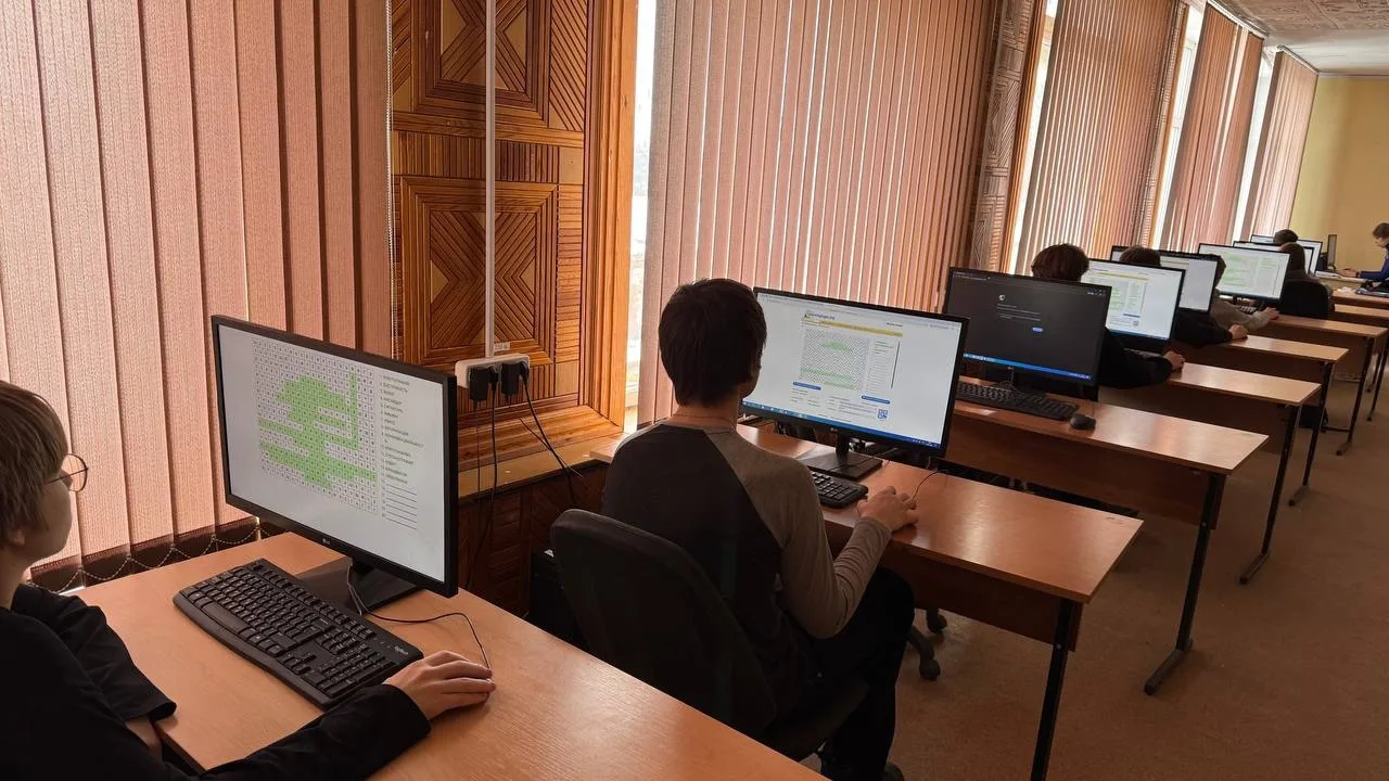 🚧 Начали путь к профессиональному успеху!  В строительном профиле состоялось первое занятие третьего