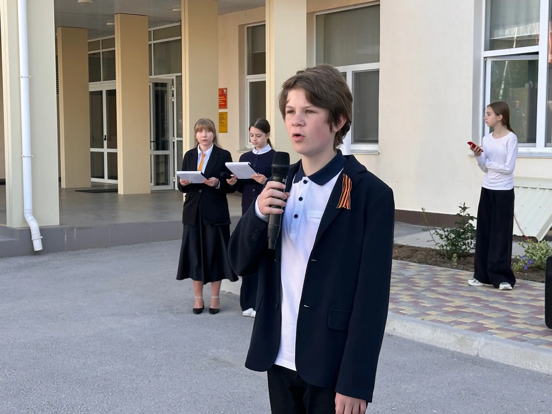 🎇 Наша начальная школа присоединилась к празднованию Дня Победы  В начальной школе также вчера состо