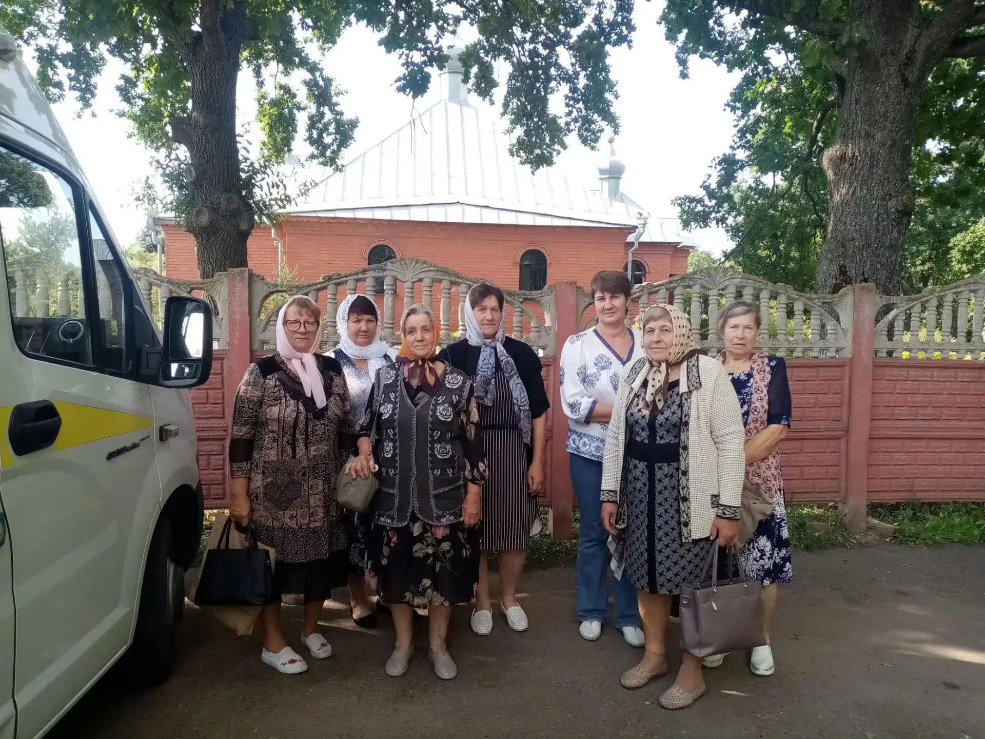 Жители села Бутурлинки приняли участие в экскурсионной поездке в мужской монастырь посё...