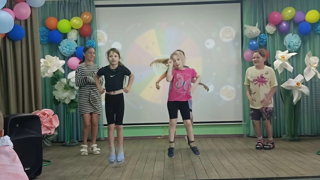 Сегодня в нашем лагере царила настоящая атмосфера праздника и соперничества! Ребята из всех отрядов 