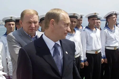 День Черноморского флота: город, бухта, легенда  Севастополь — особенный город для истории нашего фл