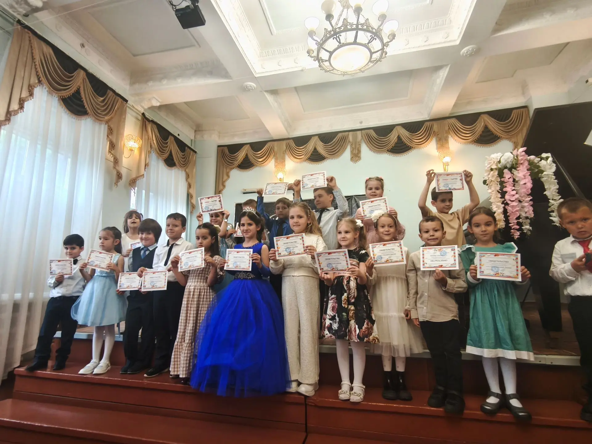 ✨ Волшебный вечер в Армавирской музыкальной школе: состоялся выпускной для ребят с отде...