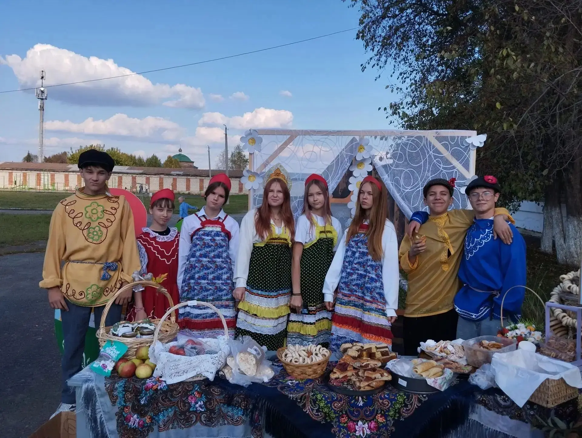 🍂 Состоялась 3-я традиционная осенняя ярмарка «Национальное подворье: Единство в много...