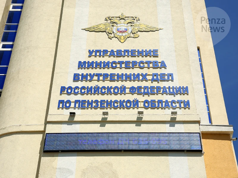 Информация о массовых рейдах в Пензе, в ходе которых мужчин якобы задерживают и заставл...