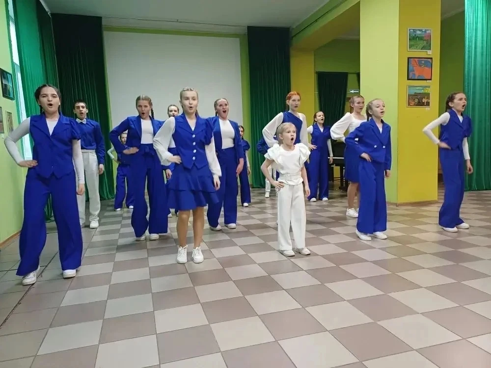 🌷15 мая, в ДК "Юбилейный"🏛 у вокального ансамбля "Армонико"🎤 прошёл отчётный концерт...