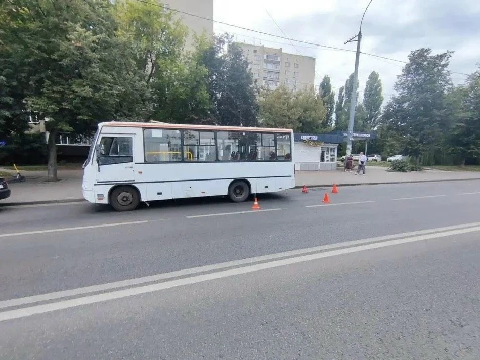 🚌 Пассажирка упала в салоне автобуса в Липецке