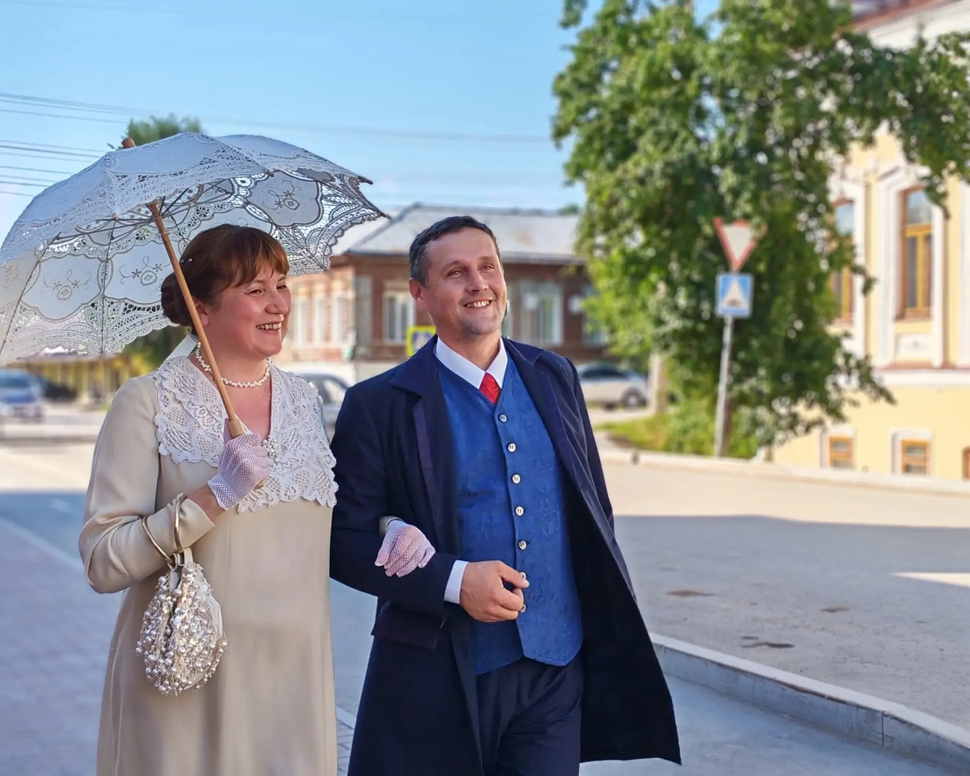 Киттарский променад💫

Вечер понедельника, 6 июля, был посвящен рассказу о коллекционировании в семь
