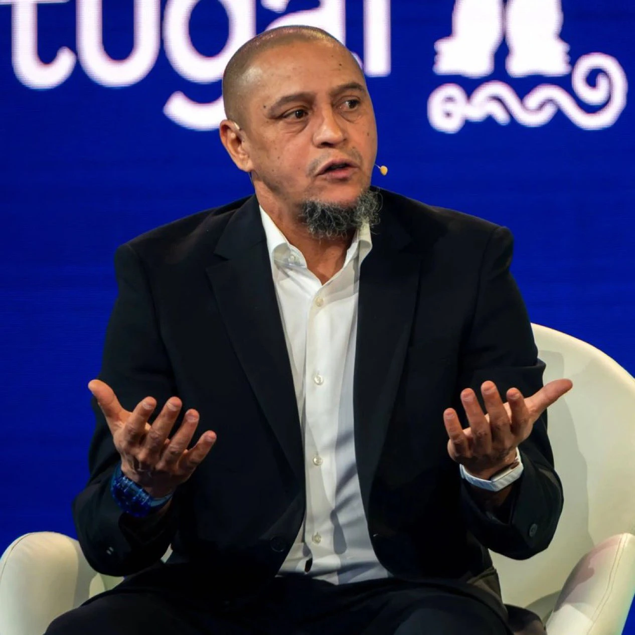 🇧🇷📉 Роберто Карлос: «Я потерял 99% своего дохода от футбола из-за агентов и… — публикация канала «Реал Мадрид | Real Madrid CF»