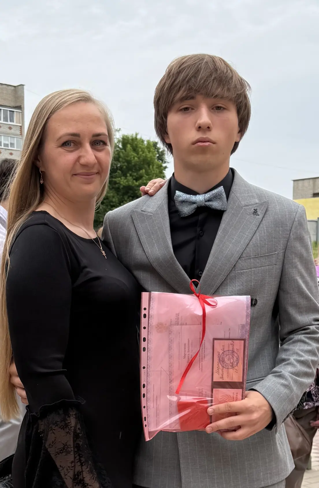 Мартыненко Никита окончил обучение с золотой медалью!⭐🏆

✨На протяжении всех школьных лет Никита де
