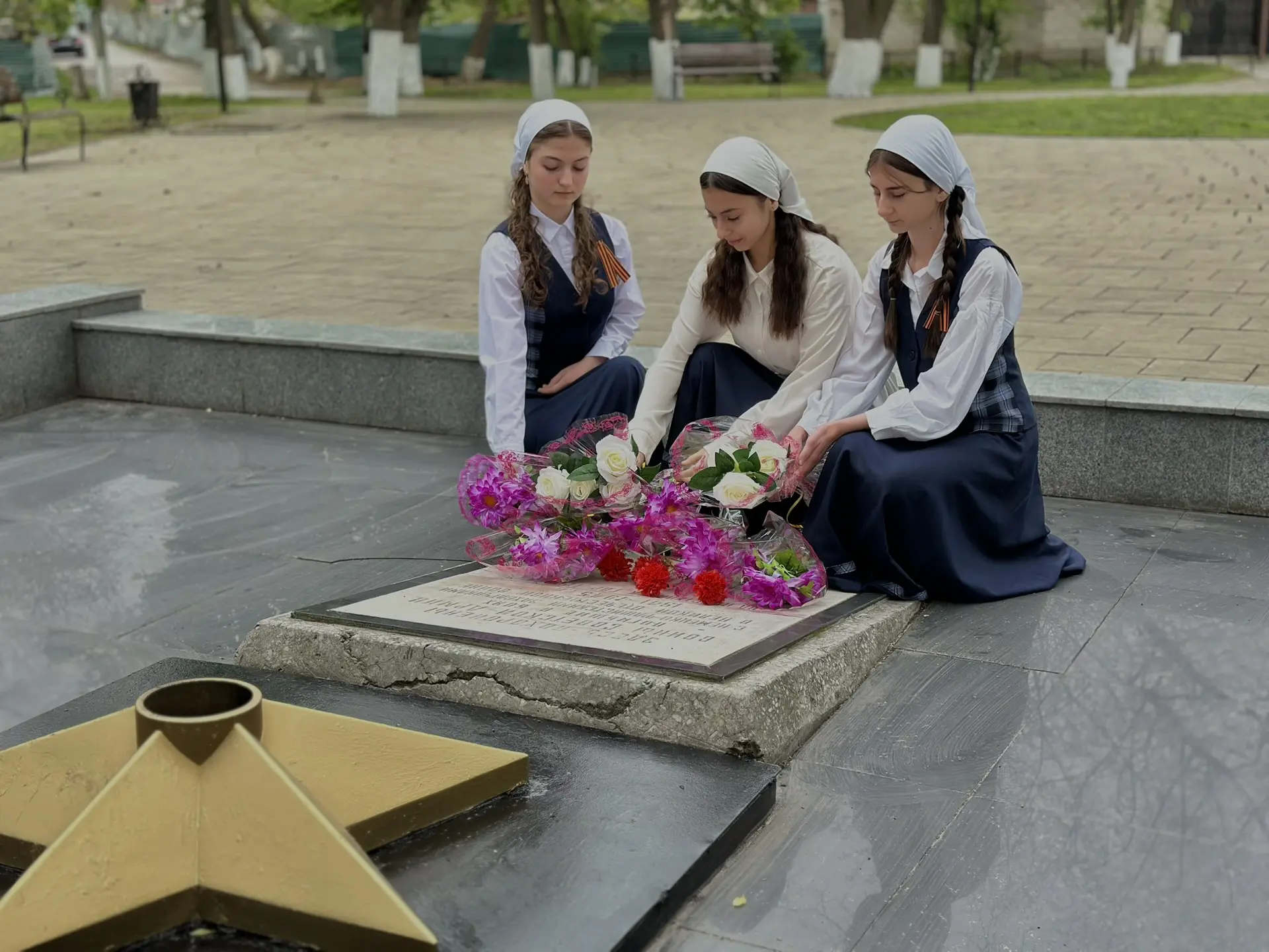 🕯️ #9МАЙ #СОШ37 #ГРОЗНЫЙ🕯️