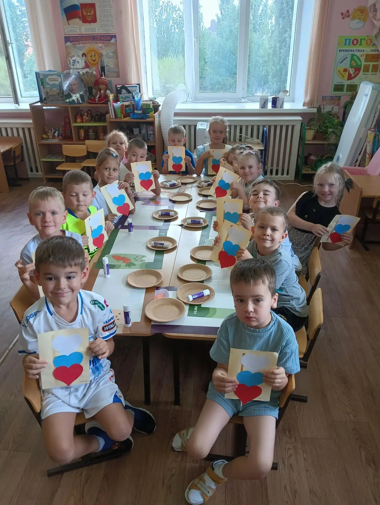 В день безоблачный и ясный