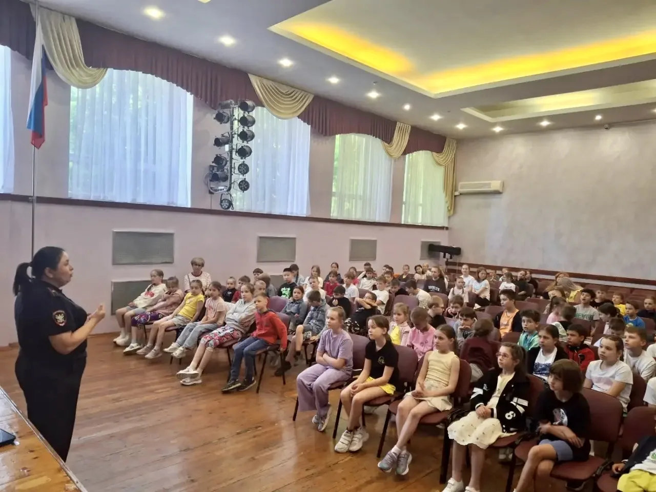 👮‍♂️👌Летние каникулы в самом разгаре. Транспортные полицейские активно проводят профилактические м