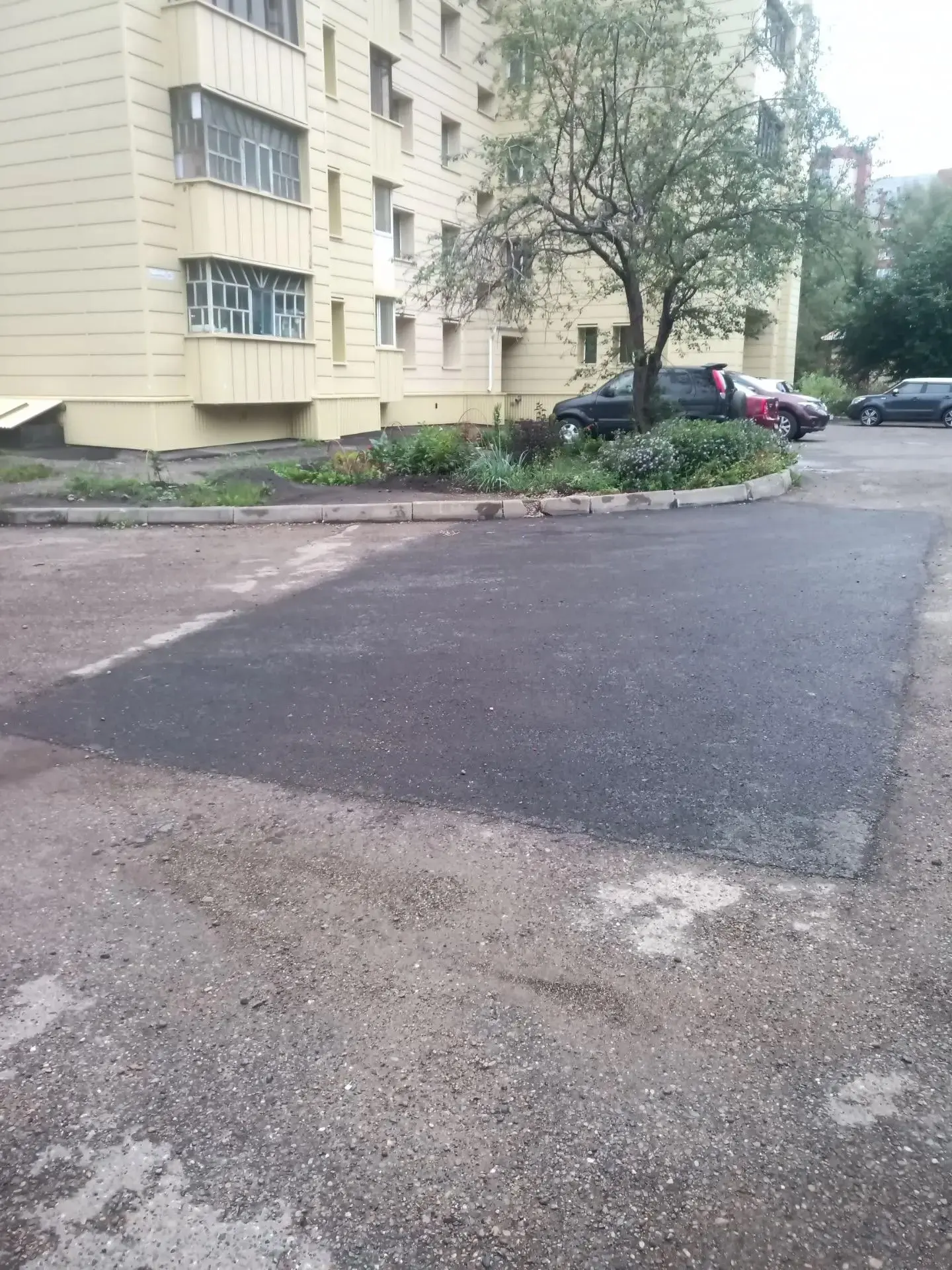 Белинского 28/1.