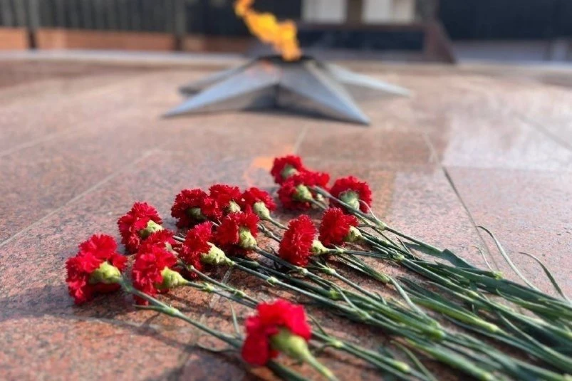 ⛔️Дорогу у Вечного огня перекроют утром в понедельник в Уссурийске

Участок улицы Краснознаменная в 