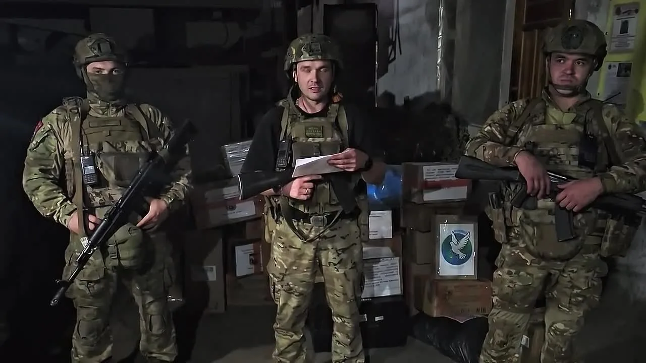 Бойцы инженерной роты специально для вас, неравнодушные люди, записали это видео. 

 Студенты и сотр