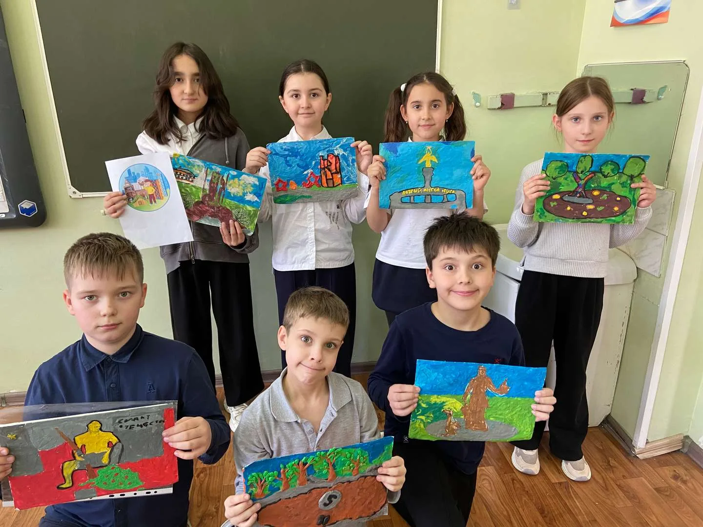 🎉 Двойная победа на конкурсе «Моя Москва»: наши призёры и их творческие открытия!  👏 Ученики нашей ш