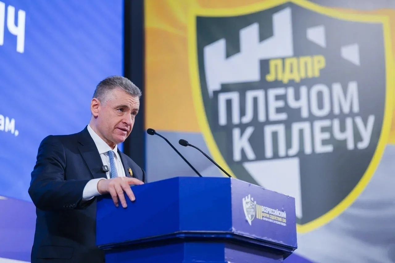 ЛДПР настаивает на введении реестра мигрантов-курьеров