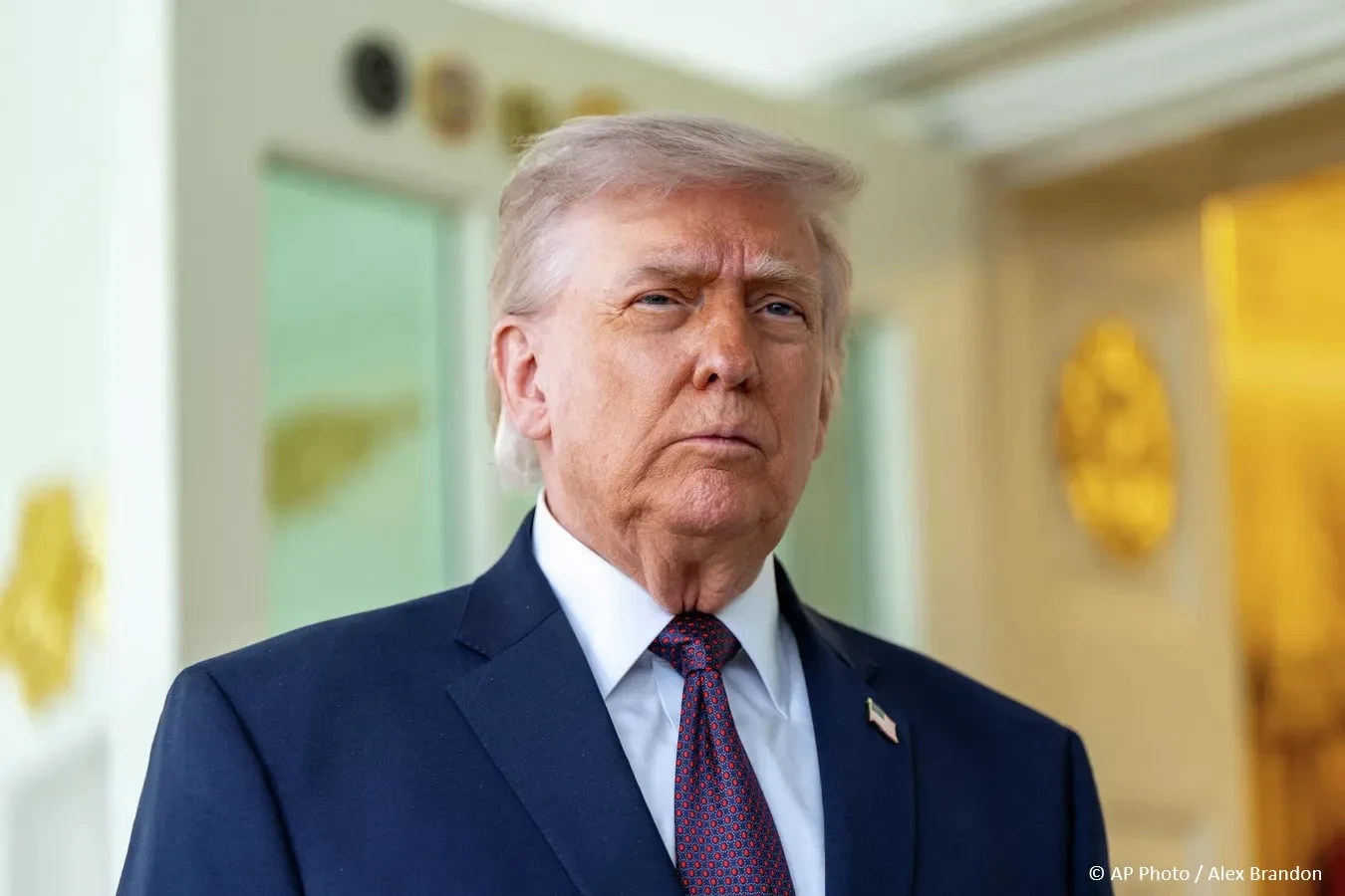 Трамп заявил, что продолжает работать над урегулированием украинского конфликта, которы...