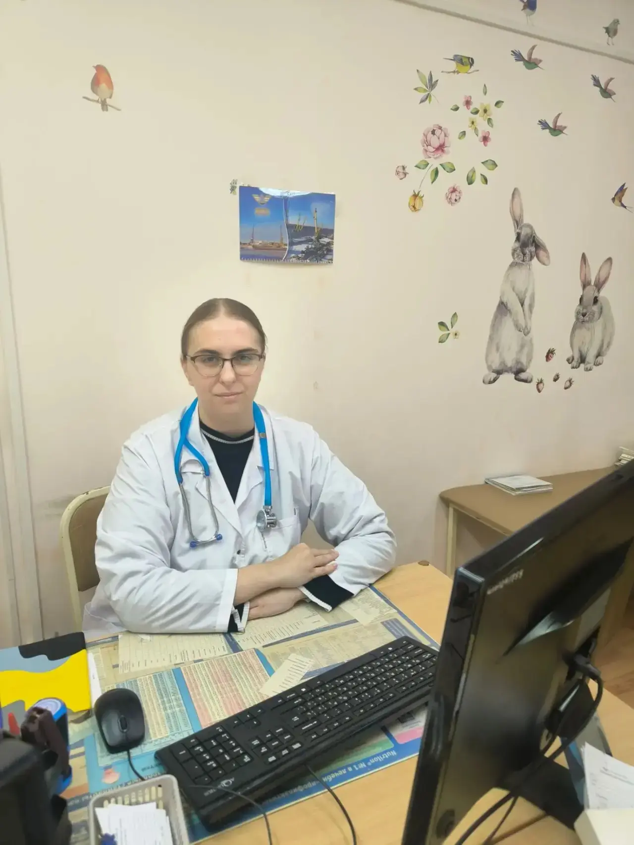 В БУЗОО «Тюкалинская центральная районная больница» начинает профессиональную деятельно...
