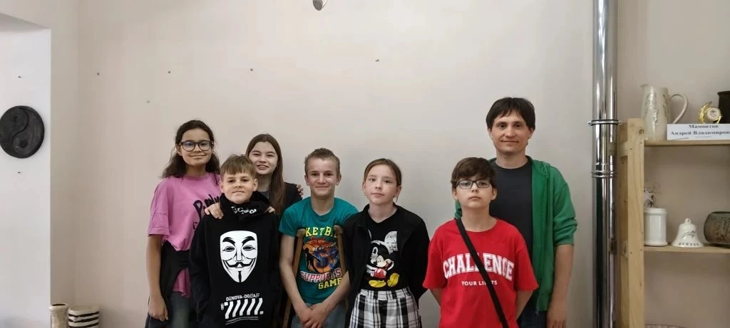 Второе занятие мастер-класса по лепке из глины