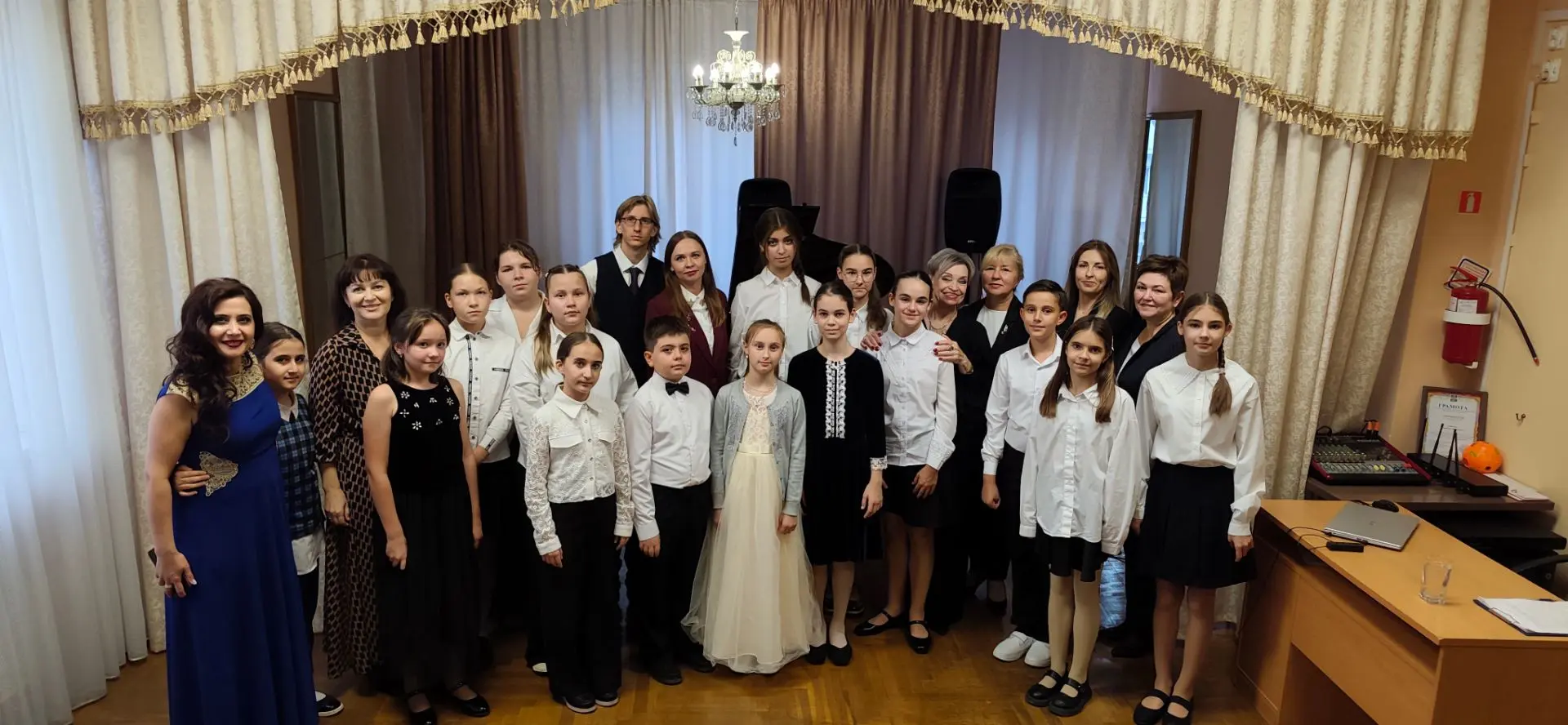 «Великой музыки великие творенья»: отмечаем день музыки на сцене 🎻🎼✨
