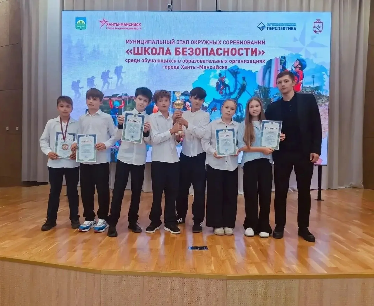 🏆Маленькая команда — большие результаты!