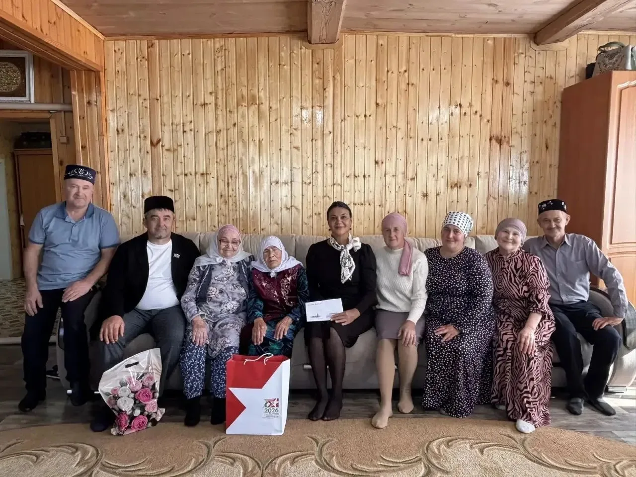 💫Труженицу тыла из Юлсубино поздравили с 94-летием