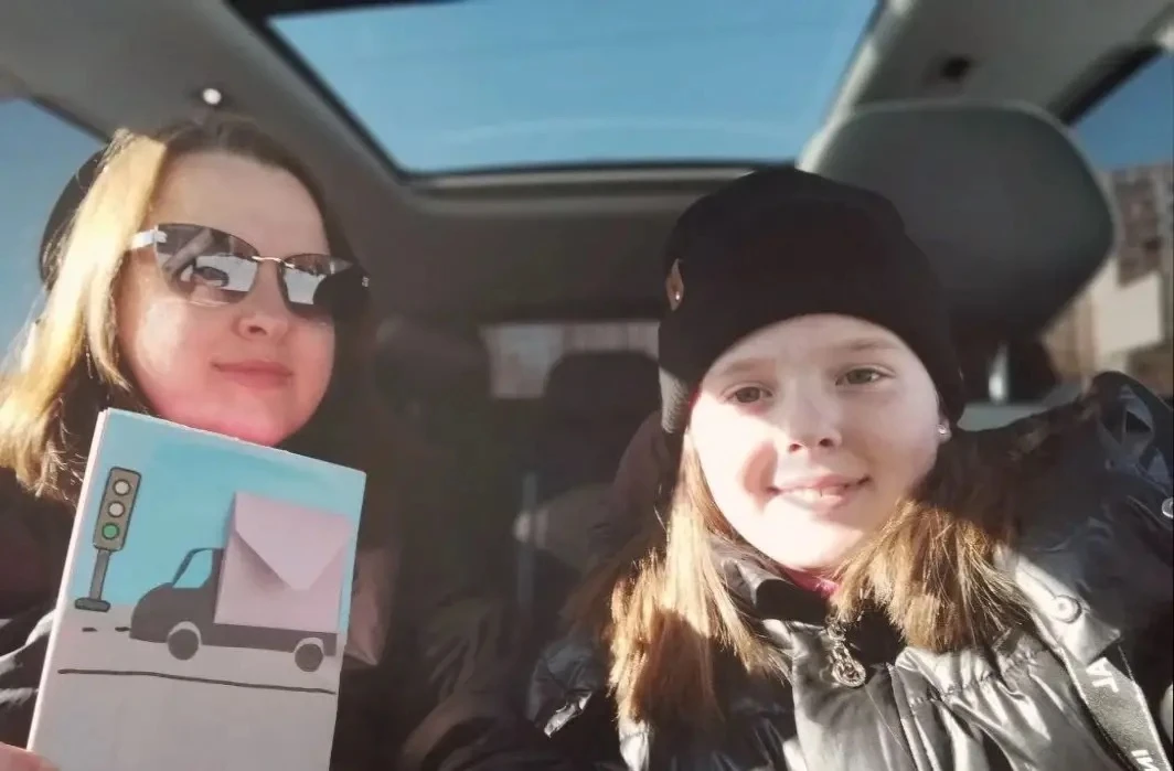 🚘 4Б за безопасные дороги!  На этой неделе ученики 4Б класса присоединились к акции «Наша мама водит