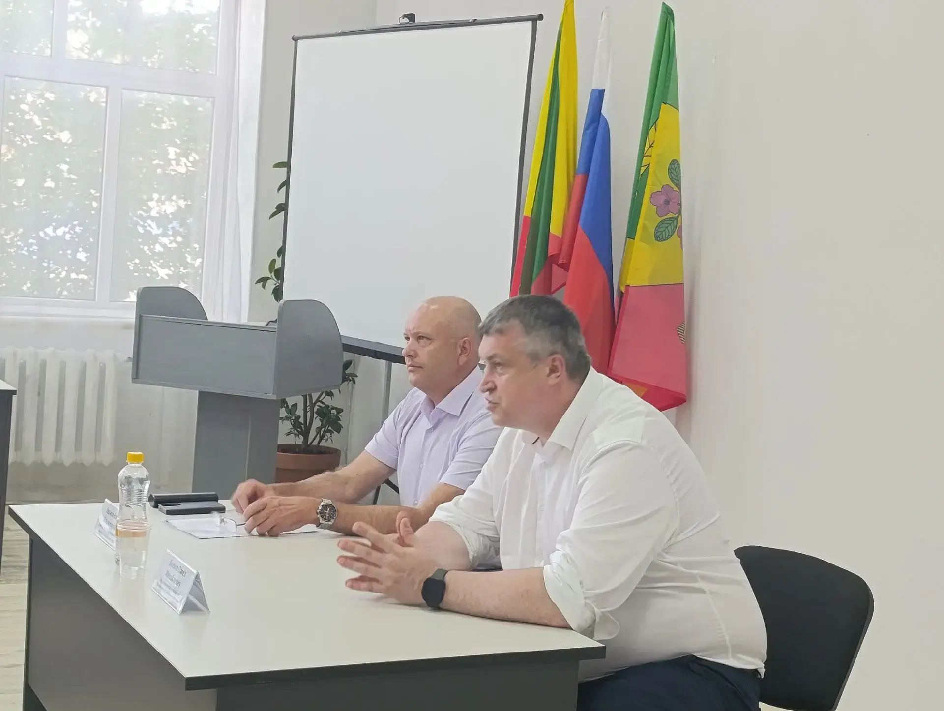 Мама пяти детей из Балейского округа развивает бизнес и помогает благоустраивать родное село

Во вре