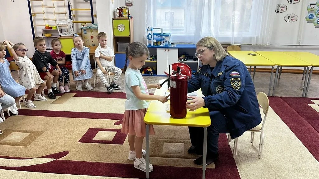 В детском саду прошел урок мужества,